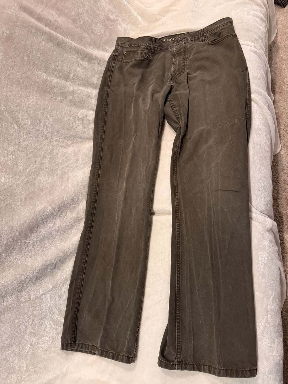 Dockers D3 Classic Fit Brown Cargo Pants Size 34x32